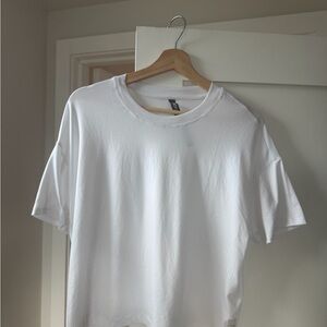 Vuori Classic White Crew Neck Tee